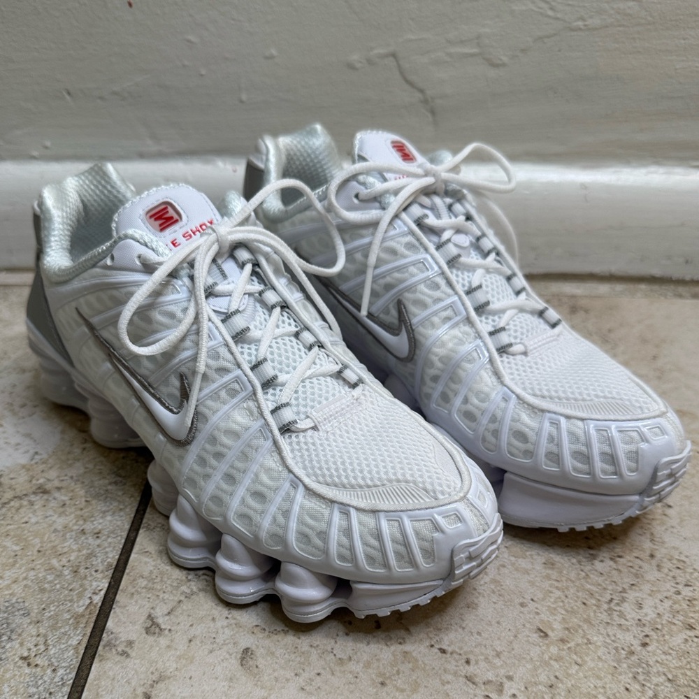 Nike shocks TL White